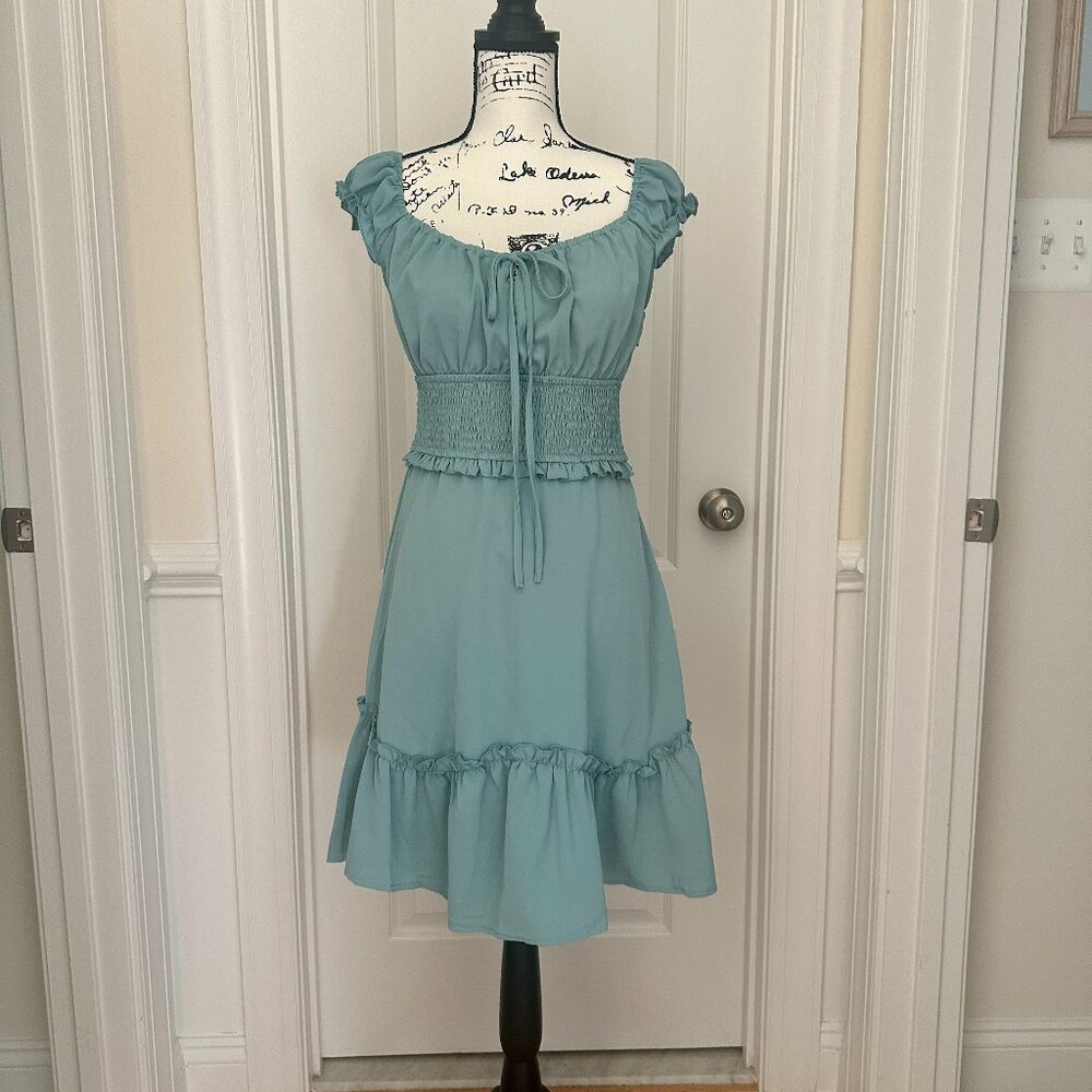Light Green Summer Boho Dress Size Medium